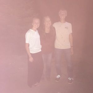 Meet your Posher, Leah